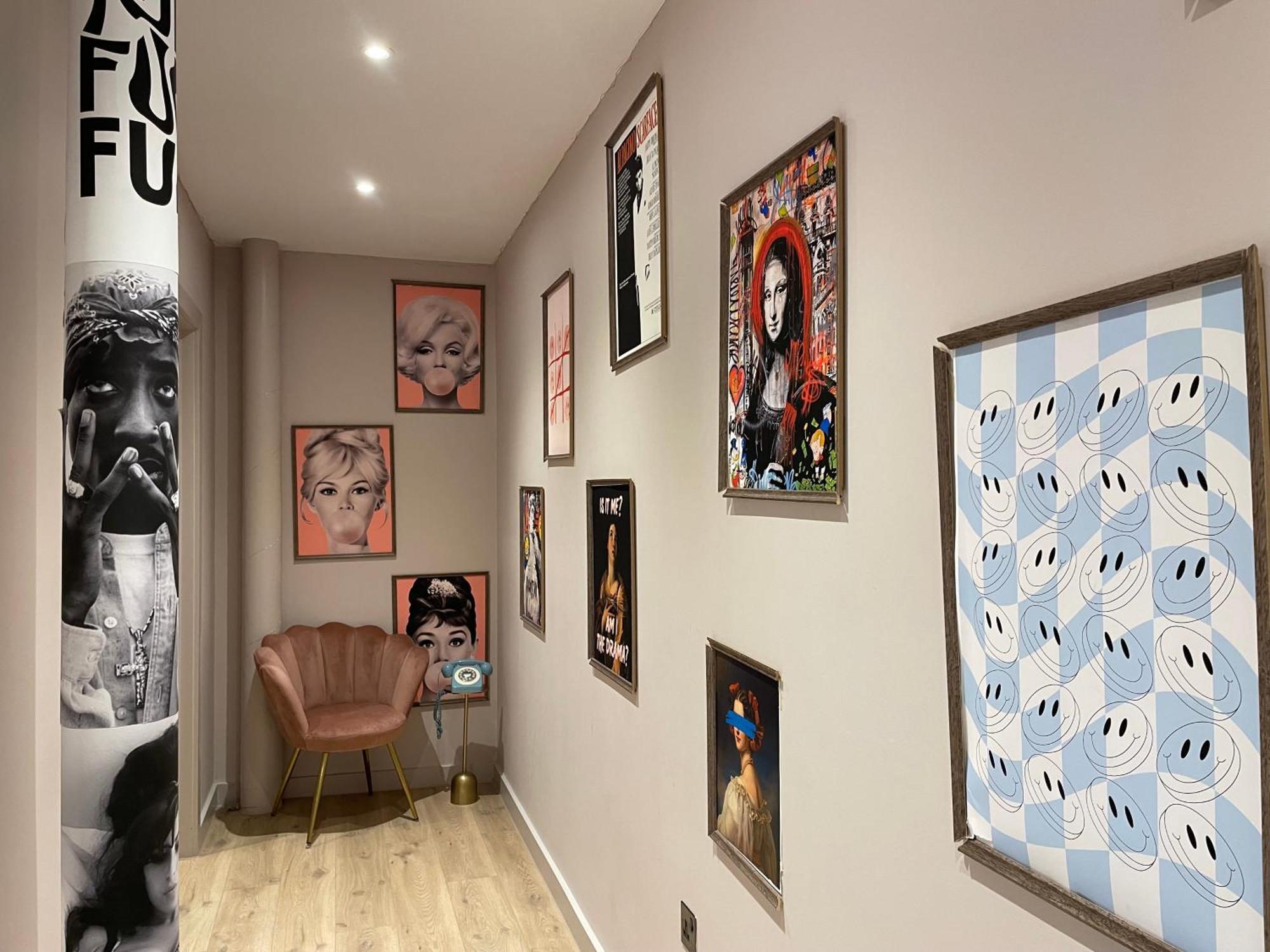 Stunning 2 Bed Apartment In Greater Manchester Exteriör bild